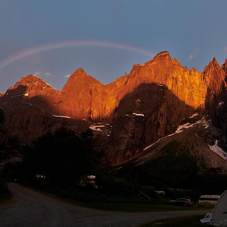 Trollveggen Camping Åndalsnes Εξωτερικό φωτογραφία